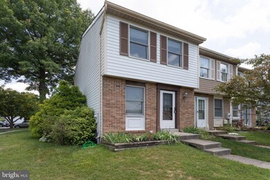 5984 Rowanberry Dr, Elkridge, MD 21075 - photo 4