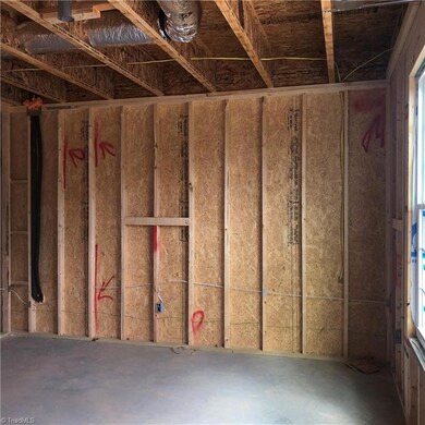 2336 Campbell Loop unit 31 AB, Burlington, NC 27215 - photo 7