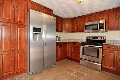 21 Strathcona Rd, Cranston, RI 02910 - photo 5