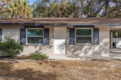 181 Hardee St, Labelle, FL 33935 - photo 2