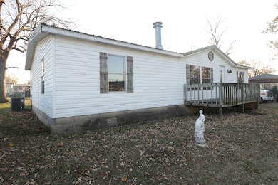 208 E Jean St, Walnut Grove, MO 65770 - photo 3