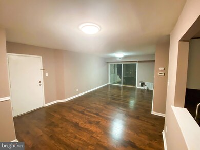 20330 Beaconfield Terrace unit 101, Germantown, MD 20874 - photo 4