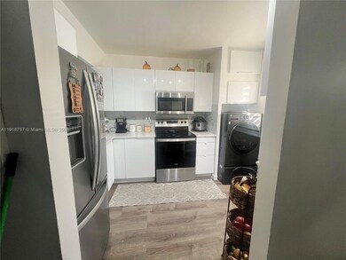 421 NW 109th Ave unit 3B, Miami, FL 33172 - photo 3