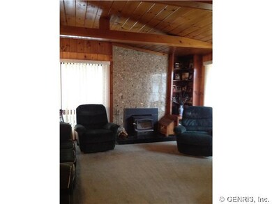 Great Room Spacious open livingrm with wood burnin