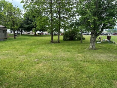 386 Maple St, Mason, WV 25260 - photo 5