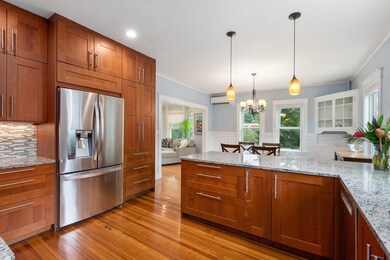 6 Hamilton Rd unit 2, Brookline, MA 02446 - photo 5