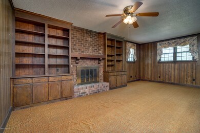 Family room/den
