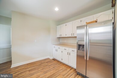 3634 Eitemiller Rd, Windsor Mill, MD 21244 - photo 5