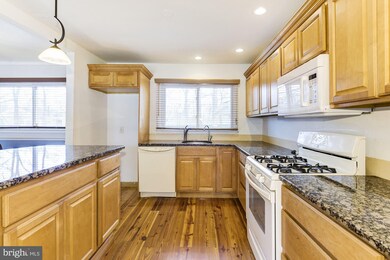 667 Pasadena Dr, Magnolia, NJ 08049 - photo 3