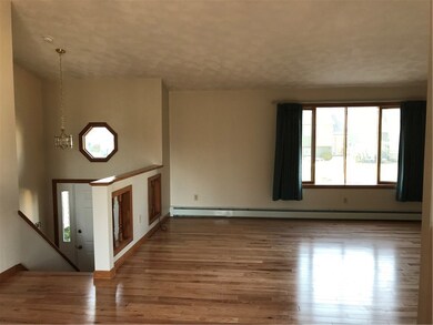 4 Pheasant Ct, Cranston, RI 02920 - photo 5