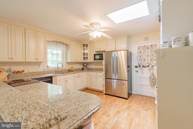 22919 Chestnut Rd, Lexington Park, MD 20653 - photo 4