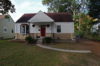 311 Robinwood Ave, Columbus, OH 43213 - photo 4