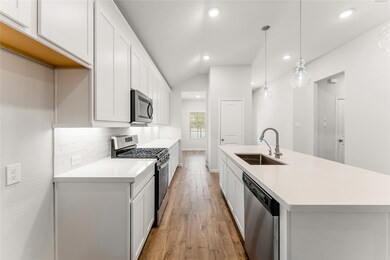 19923 Wild Horse Hollow Ln, Tomball, TX 77377 - photo 6