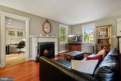 15 Hutton St, Gaithersburg, MD 20877 - photo 4