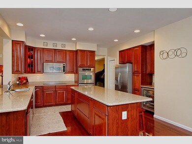 564 Thackery Ct, Mickleton, NJ 08056 - photo 5