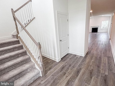 605 Gordon House Way, Middletown, DE 19709 - photo 2