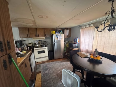 9616 Sheldonwood Ln, Tampa, FL 33635 - photo 5