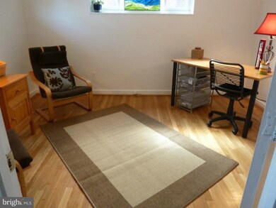 12908 Bluhill Rd, Silver Spring, MD 20906 - photo 7