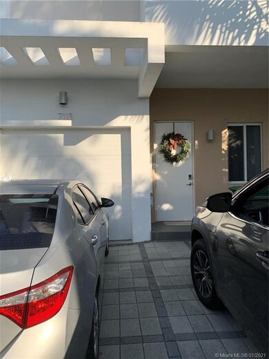 7113 NW 103rd Path, Doral, FL 33178 - photo 3