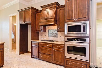 6308 Rochester Way, Tyler, TX 75703 - photo 6