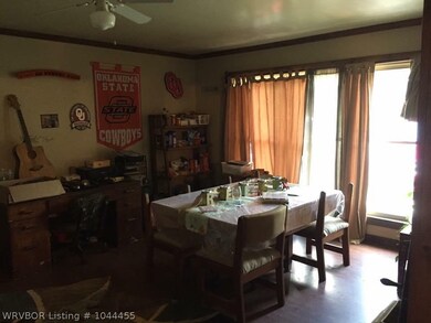 316 Mockingbird Ln, Sallisaw, OK 74955 - photo 6