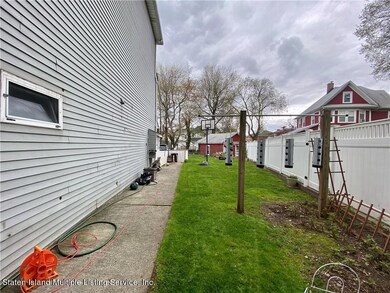 61 Vogel Loop, Staten Island, NY 10314 - photo 7