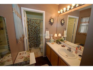 Master Bath/Spa.