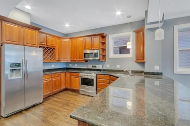 2417 W Fillmore St unit 1, Chicago, IL 60612 - photo 5