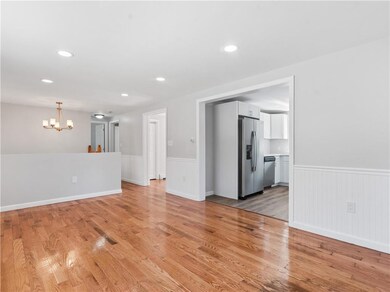 515 Forbes St, Riverside, RI 02915 - photo 7