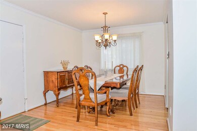 2322 Bedfordshire Cir, Reston, VA 20191 - photo 5