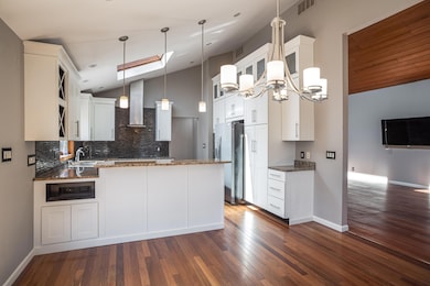Kitchen/Dining