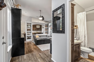 19930 Limelight Dr unit 421, Bend, OR 97702 - photo 5