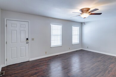 1416 Bradshaw Dr, Columbia, TN 38401 - photo 7