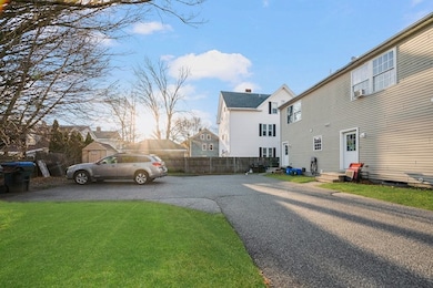 22 Vernon St unit B, Providence, RI 02903 - photo 6