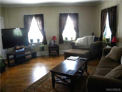 Living Room APARTMENT 1