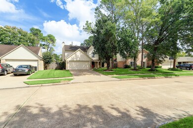 8514 Hot Springs Dr, Houston, TX 77095 - photo 3