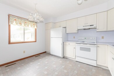 4956 Weston-5