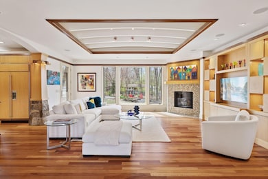 20895 Spencer Ln, Excelsior, MN 55331 - photo 5