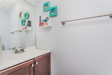 339 Abingdon Ave, Staten Island, NY 10308 - photo 6