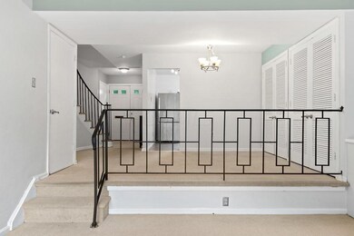 2840 CHATEAU CIR S-6-SMALL