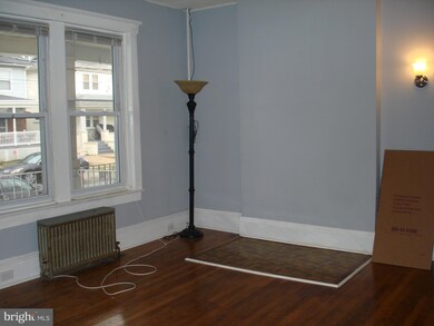 319 Berwyn Ave, Ewing, NJ 08618 - photo 3