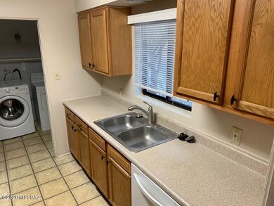 2048 E 1st St unit B, Tucson, AZ 85719 - photo 2