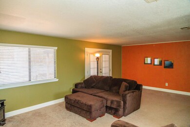 5604 Plaza Dr, Farmington, NM 87402 - photo 5