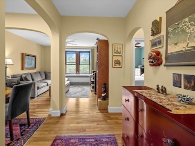 228 Commonwealth Ave unit 9, Boston, MA 02116 - photo 7