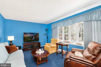 5553 Oliver Ln, Broad Run, VA 20137 - photo 6