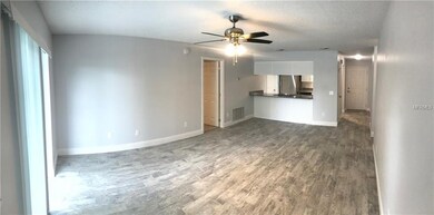 Living/dining combo
