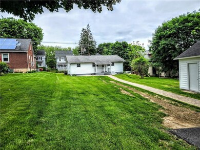 324 W Main St, Bath, PA 18014 - photo 4