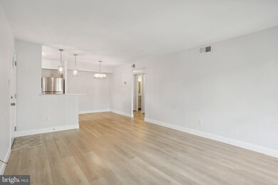 Altemus Farms unit M24, Brookhaven, PA 19015 - photo 5