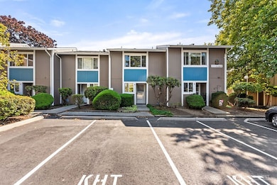 25416 106th Ave SE unit D-4, Kent, WA 98030 - photo 2