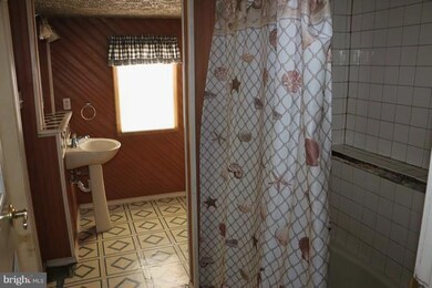 5897 Charlestown Rd, Mercersburg, PA 17236 - photo 6